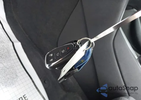 2020 Chevrolet Malibu Fwd Lt из США, поврежденный, VIN 1G1ZD5ST0LF148675